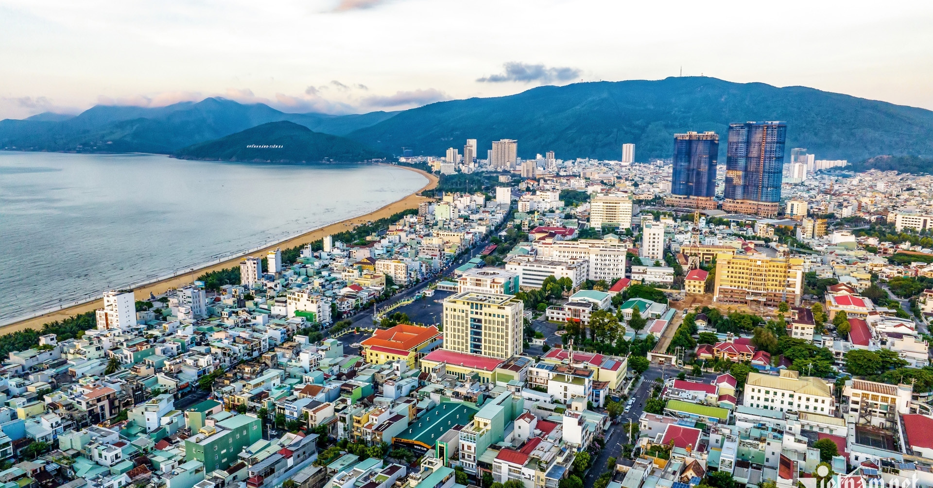 Vietnam plans at least five internationally competitive cities by 2045