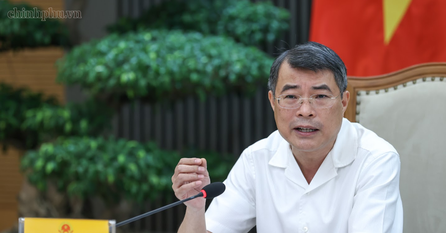 Vietnam PM orders accountability over textbook shortages