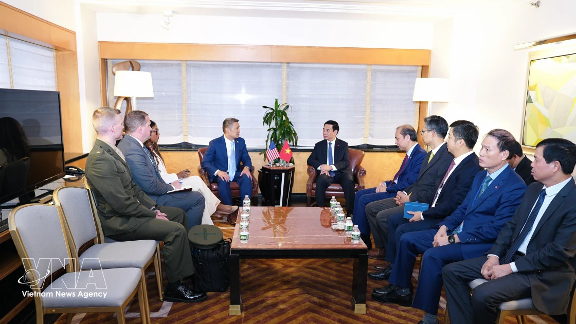 Vietnam, US eye to further foster defence cooperation