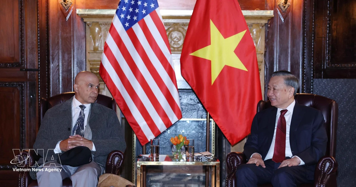 Vietnam's top leader meets with Communist Party USA leaders in New York