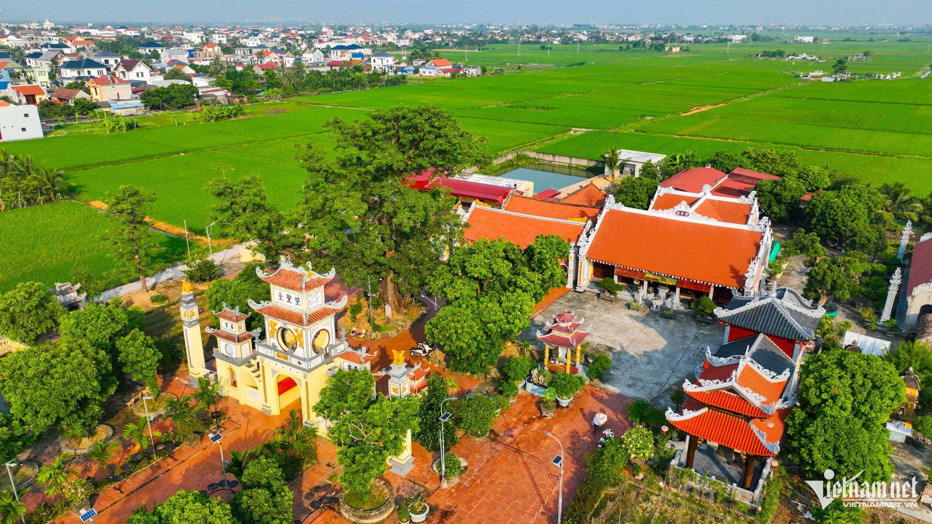 vn pagoda16.jpg