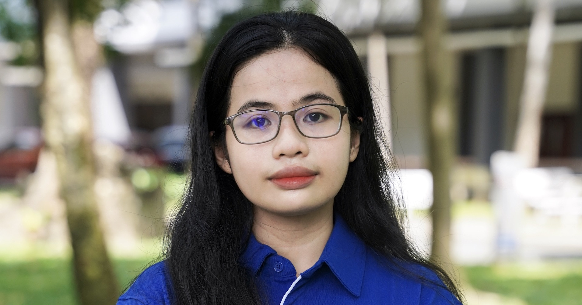 Female valedictorian claims her place in male-dominated engineering field