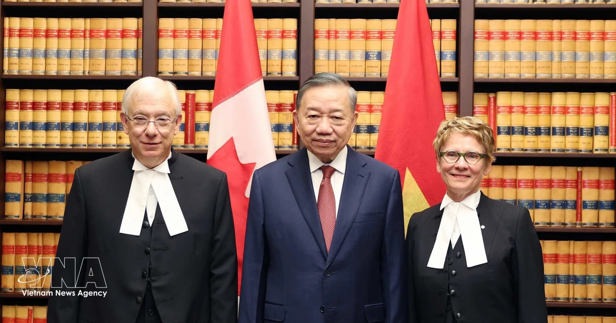 Top leader meets with Speakers of Canada’s Senate and House of Commons