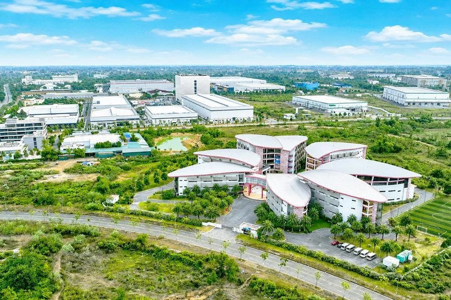 Hanoi targets investment to deepen global value chain ties