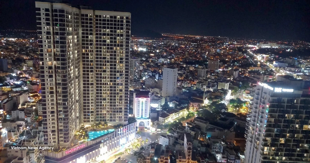 Over $5 billion in foreign capital and new challenge for VN property market