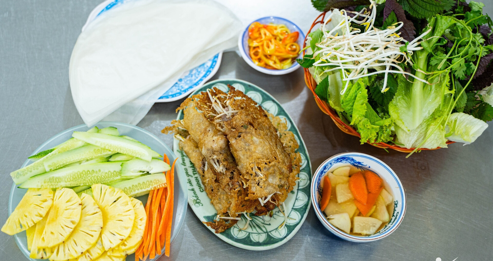 5 delicious and affordable places to eat in Hanoi
