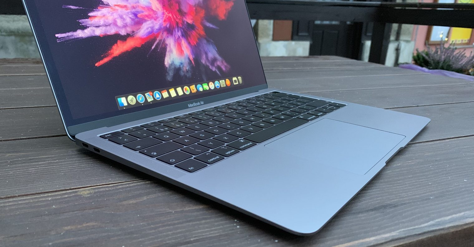 macbook_air2018_5.jpg