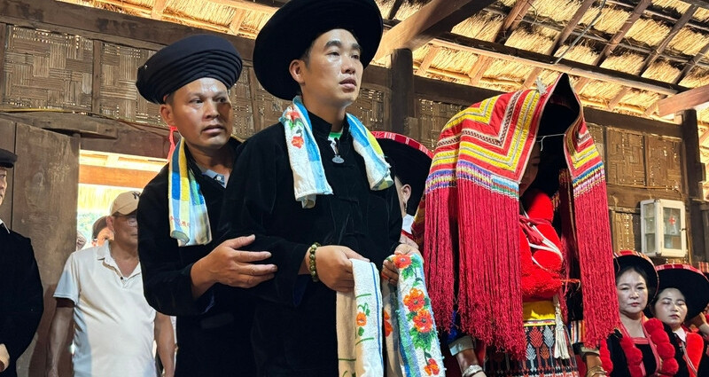 The fascinating traditions behind a Red Dao wedding in Vietnam