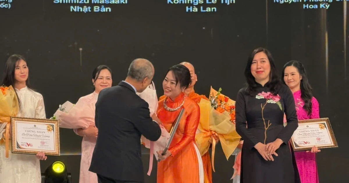 Vietnamese lecturer honoured as 2026 Vietnamese Language Ambassador abroad
